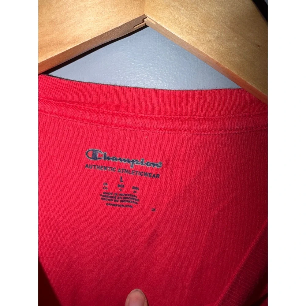 Champion Mens‎ Red Tropical Sunset Graphic Logo T-Shirt Size Large Short Sleeve - Picture 6 of 6